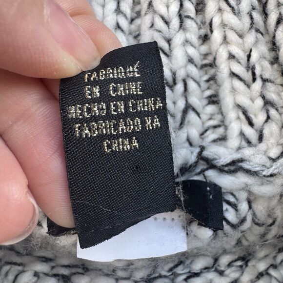 Vintage Forever 21 Cable Knit Chunky Poncho Cape OS Buttoned Sleeve Boho Y2K - Picture 7 of 7